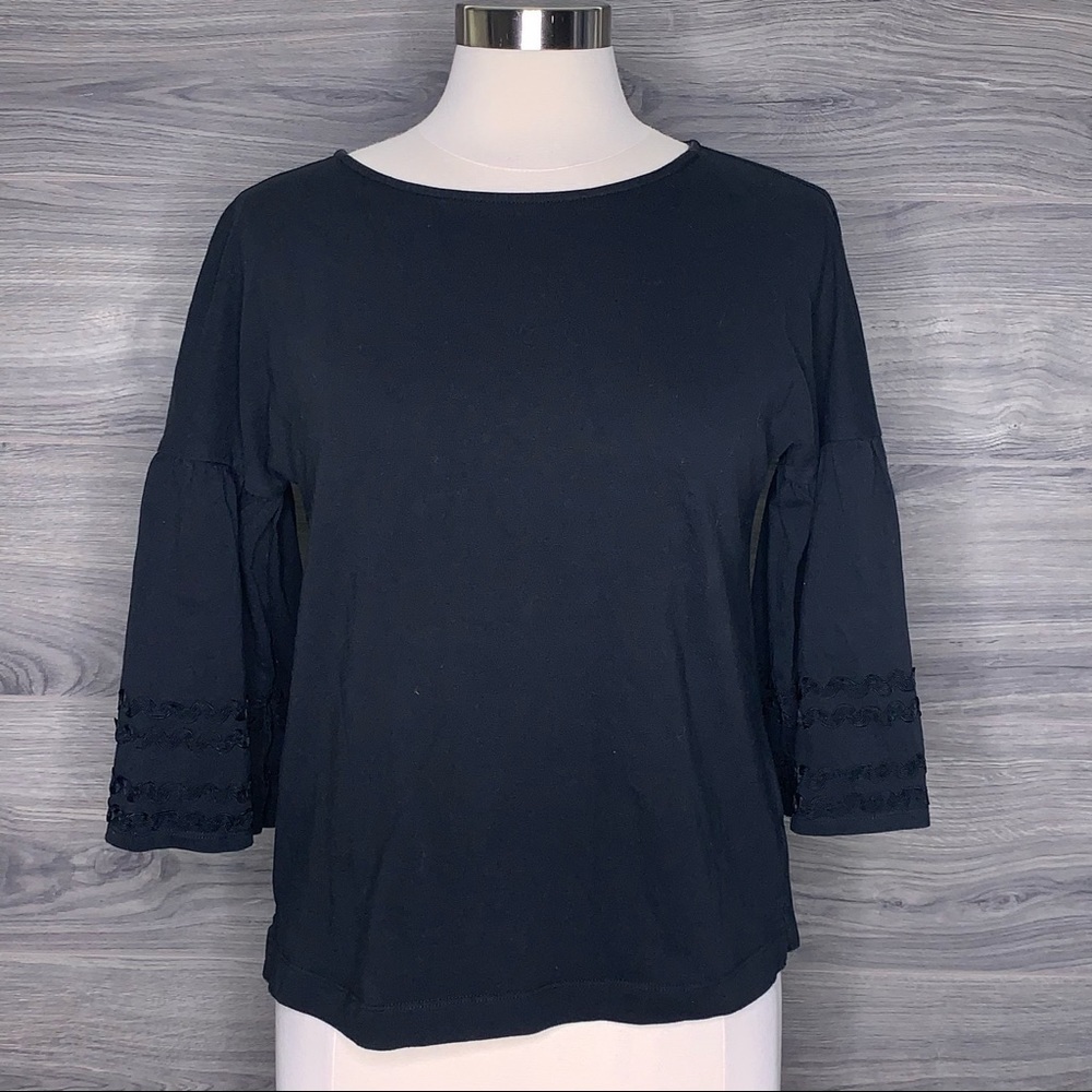 Vineyard Vines Bell Sleeve Black Top Size Small